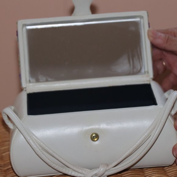 White leather structured Handbag - Picture 2 of 8